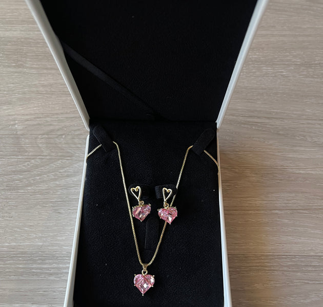 Pink heart jewelry set