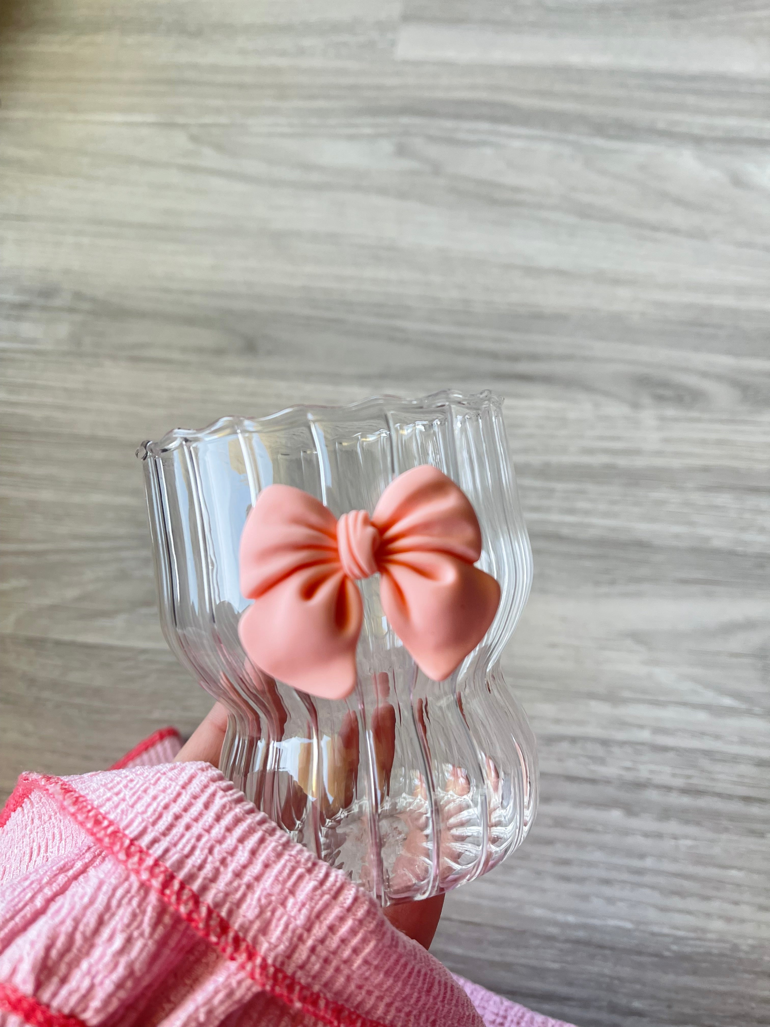 Bow glass cup