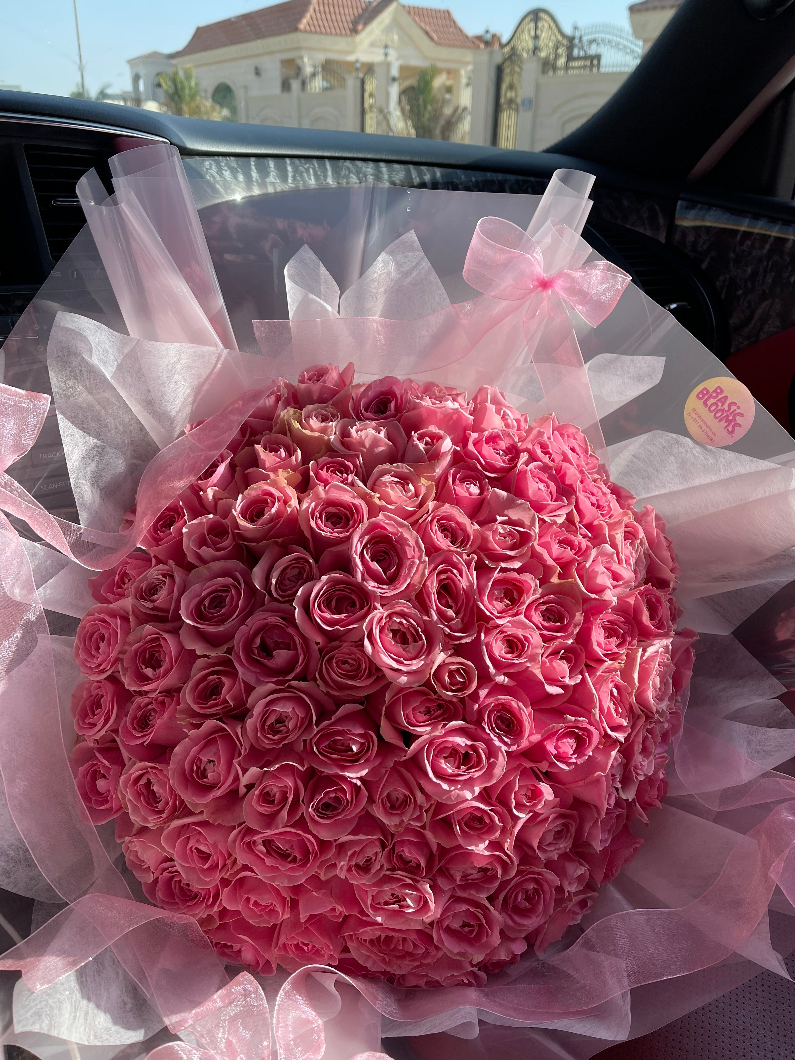 100 pink roses bouquet