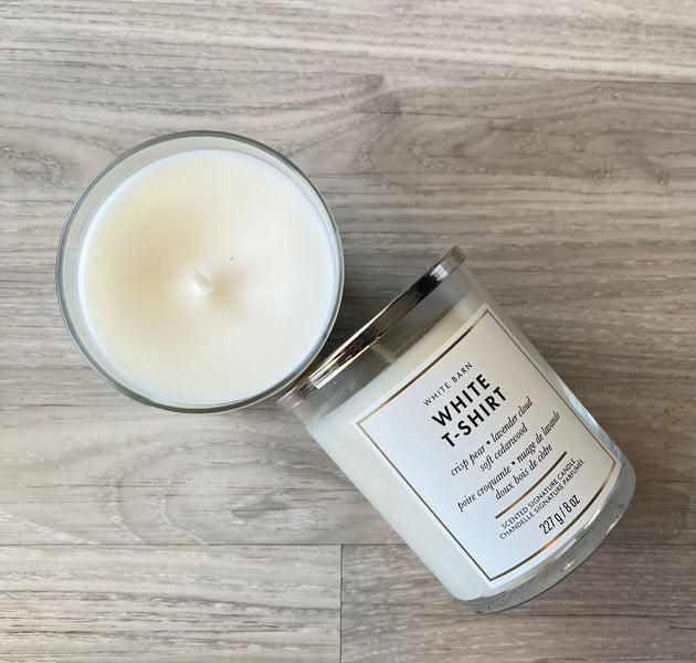 White t-shirt candle🤍