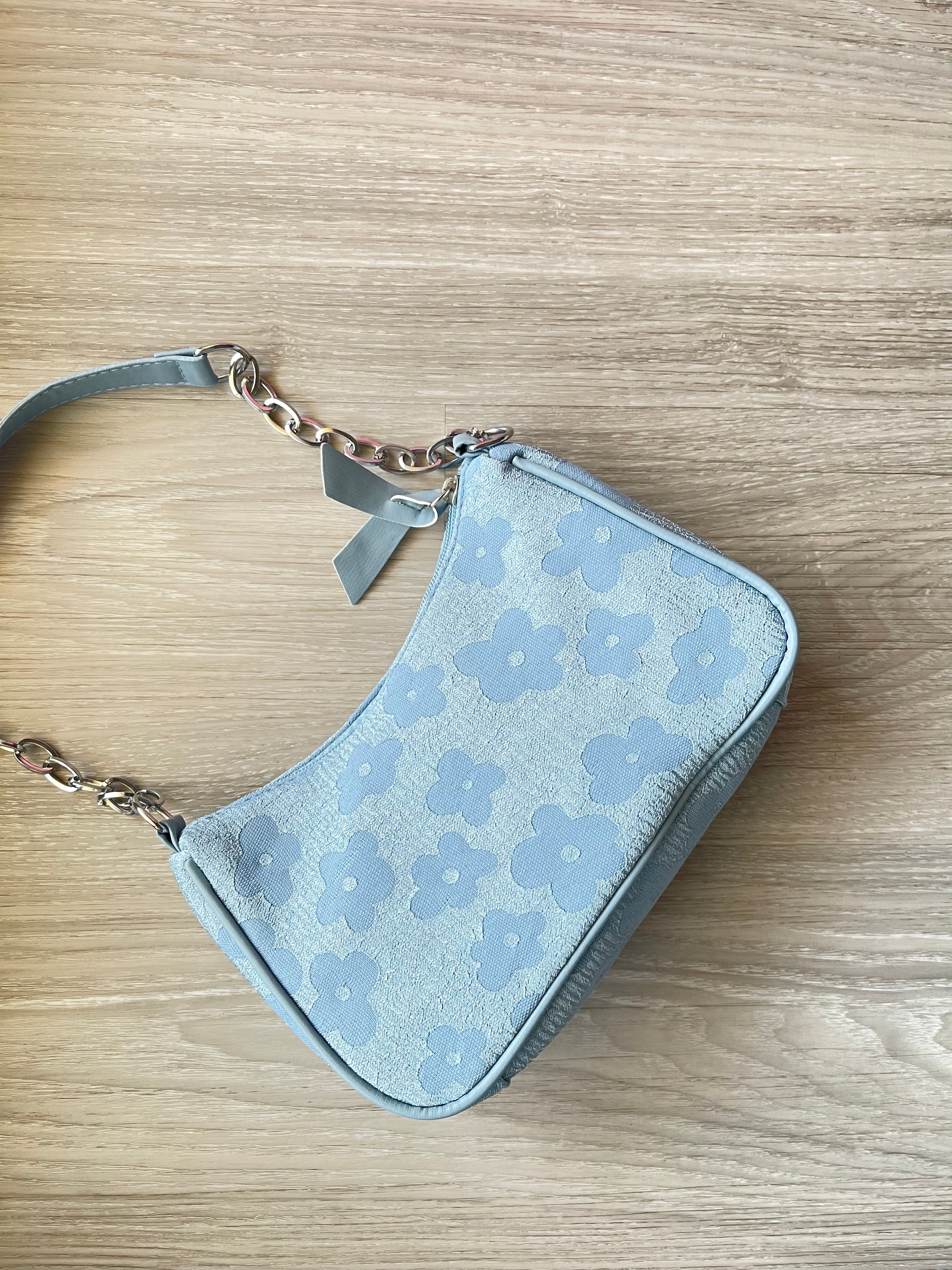 Blue flowers bag