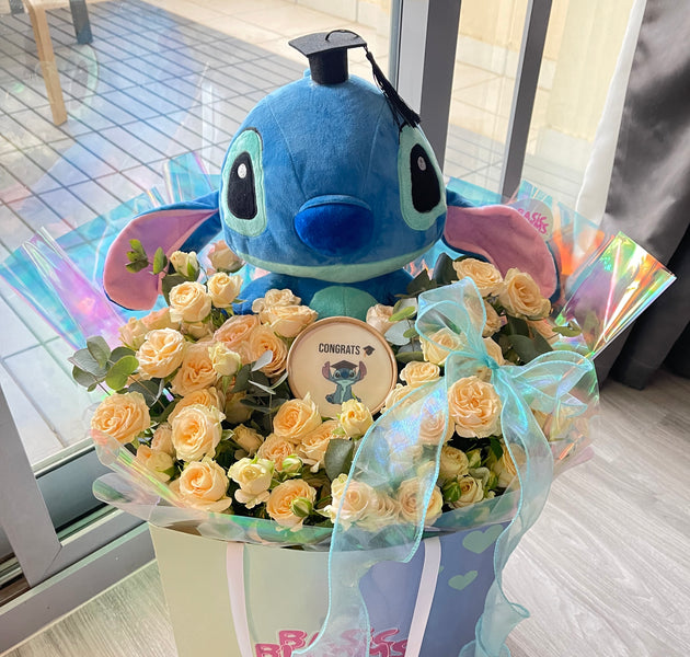 Stitch Bouquet with cake💙🎓