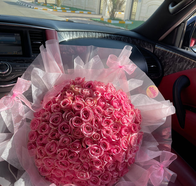 100 pink roses bouquet