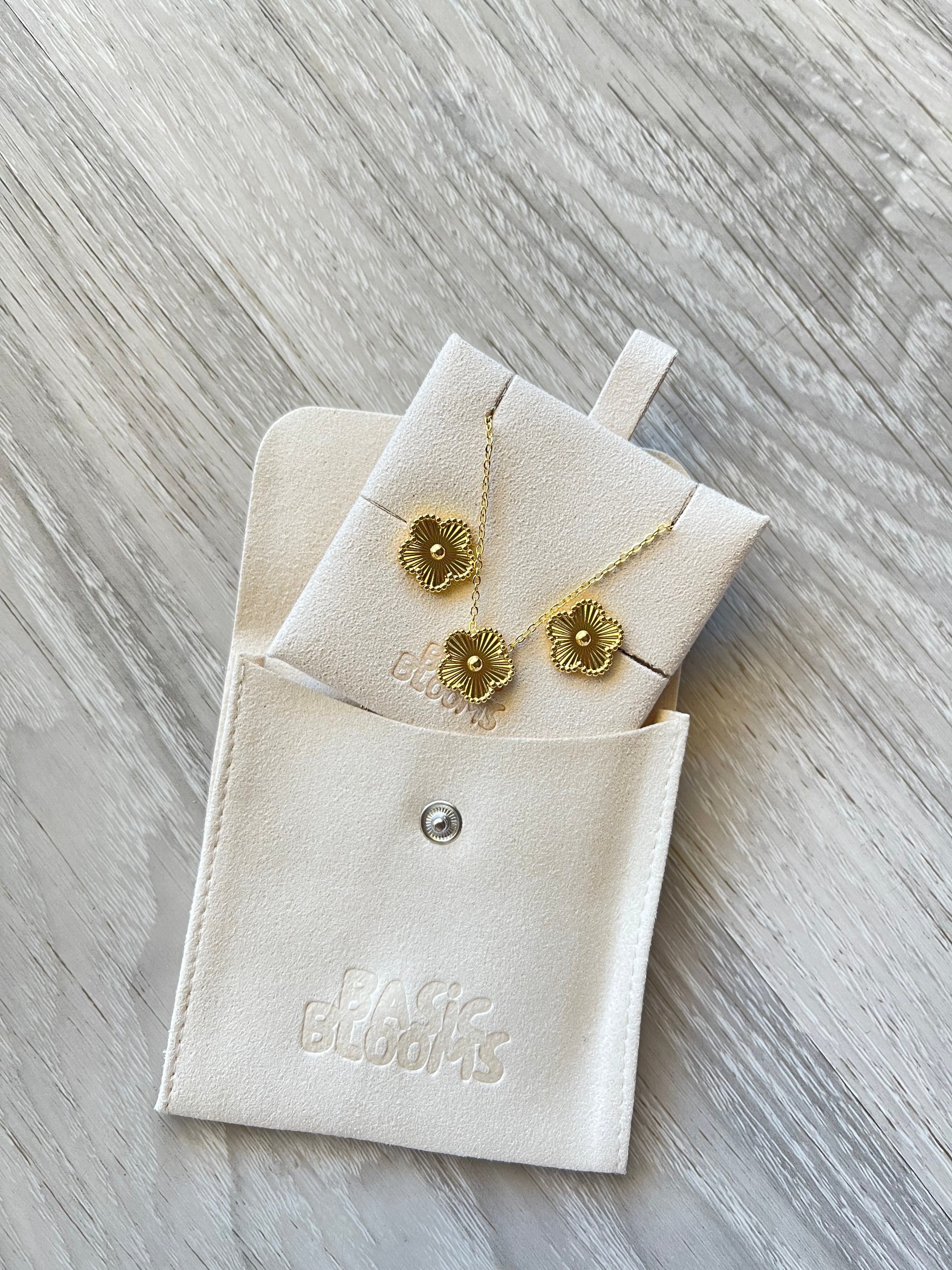 Gold flower set