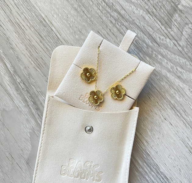 Gold flower set