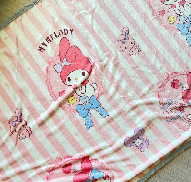 Sanrio blanket 💕