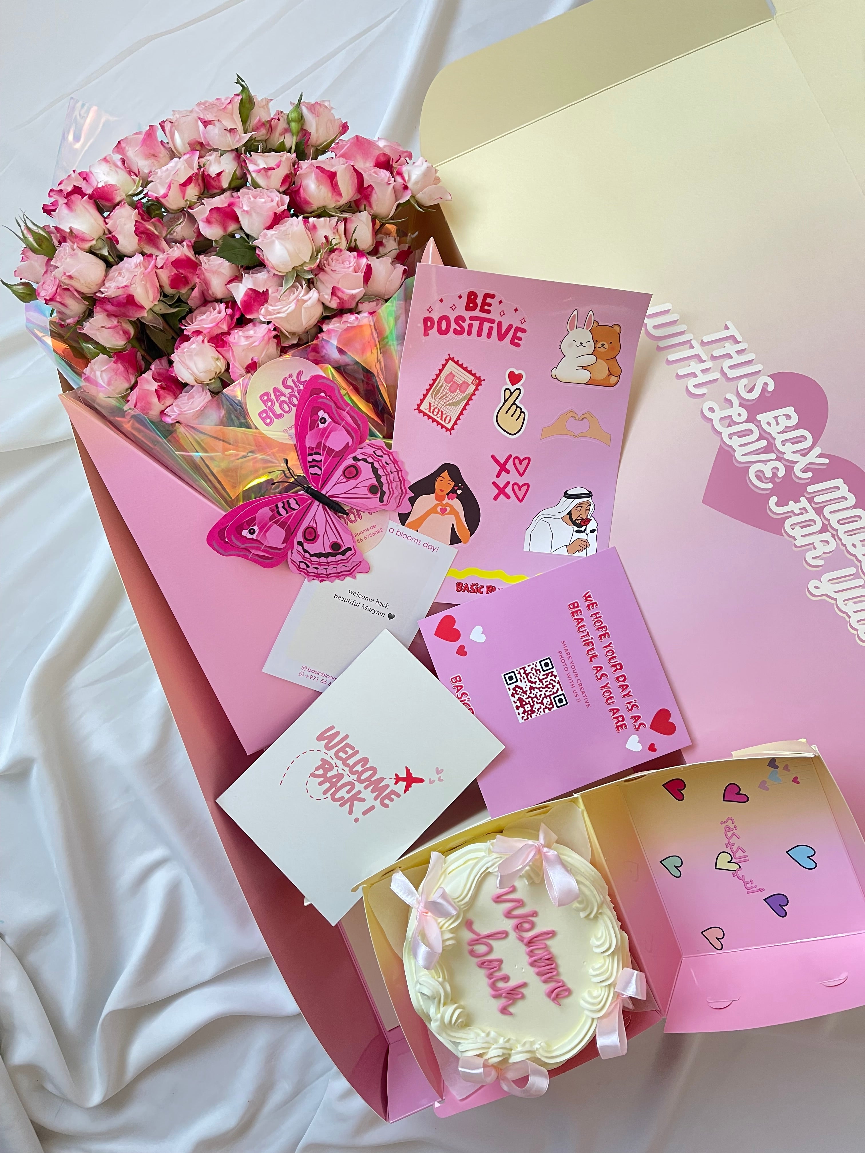 Pink welcome back box🎀