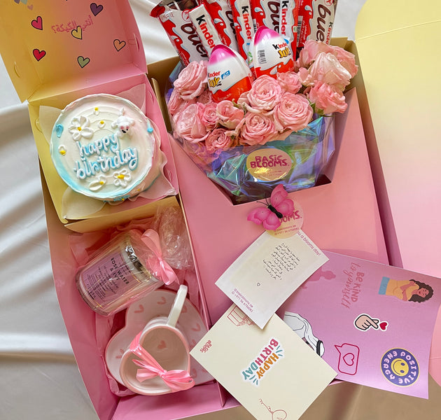 pink birthday box🌸