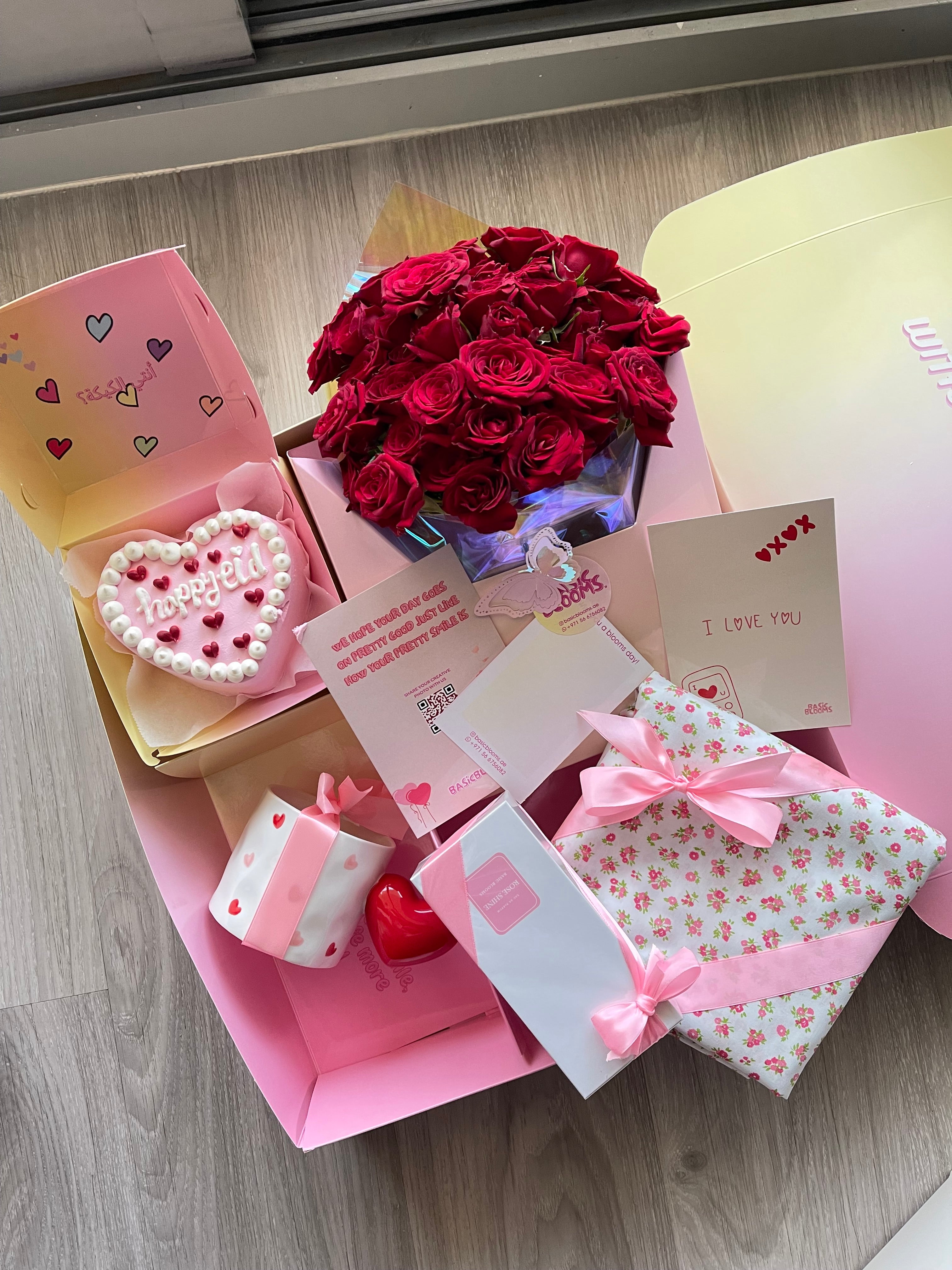 Pink Eid box💕