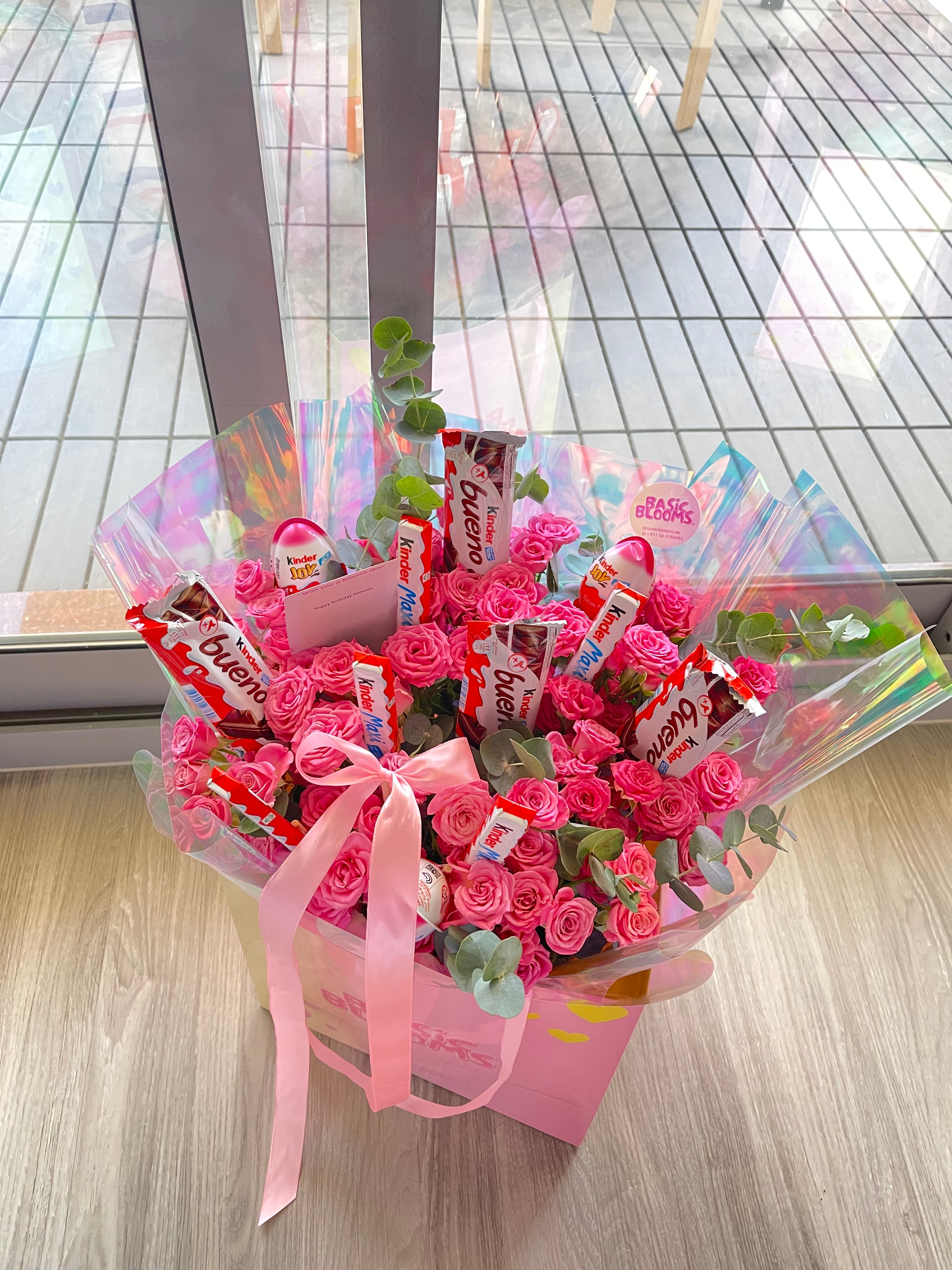 Flowers & kinder bouquet