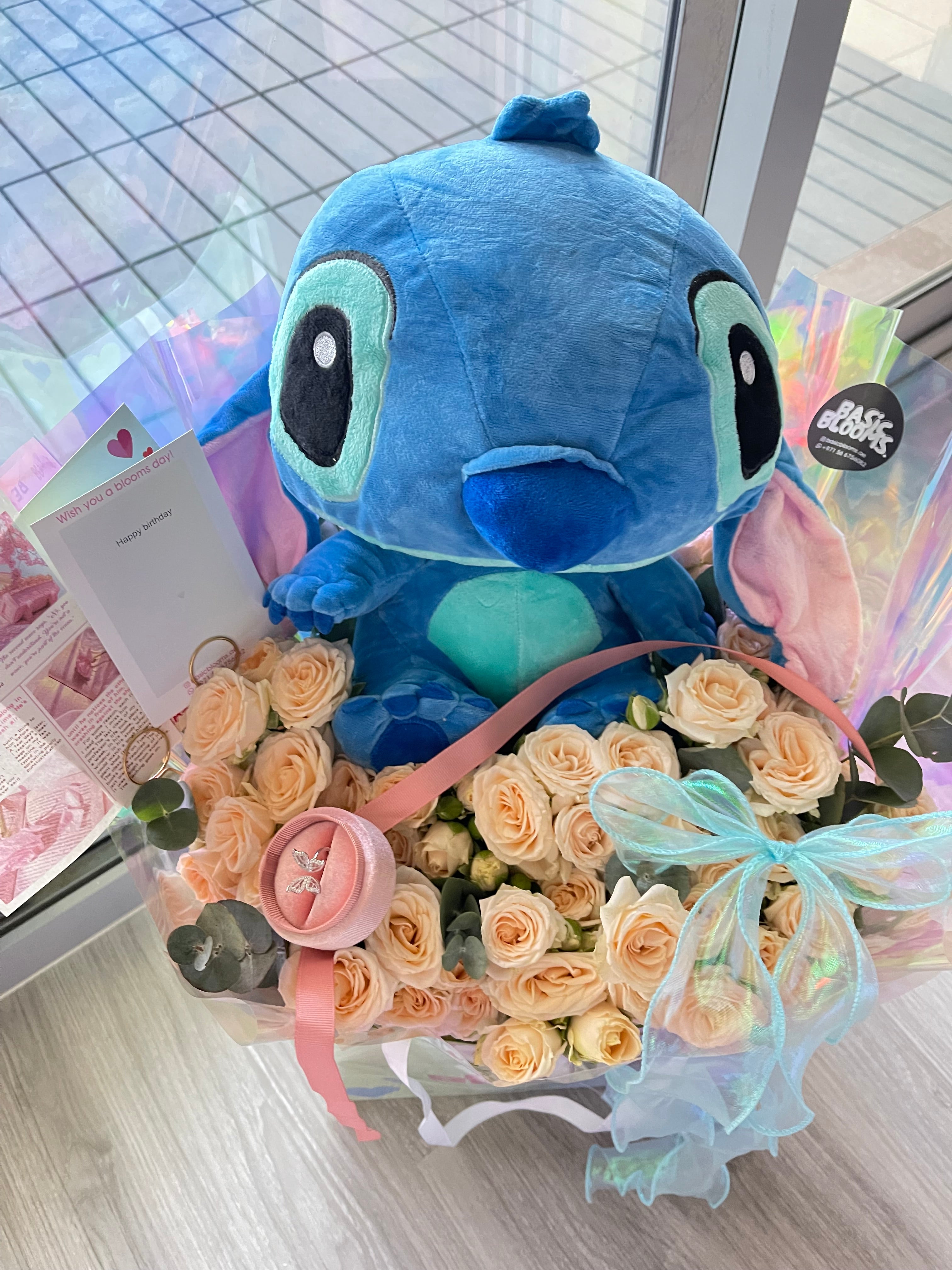 Stitch bouquet with ring💙