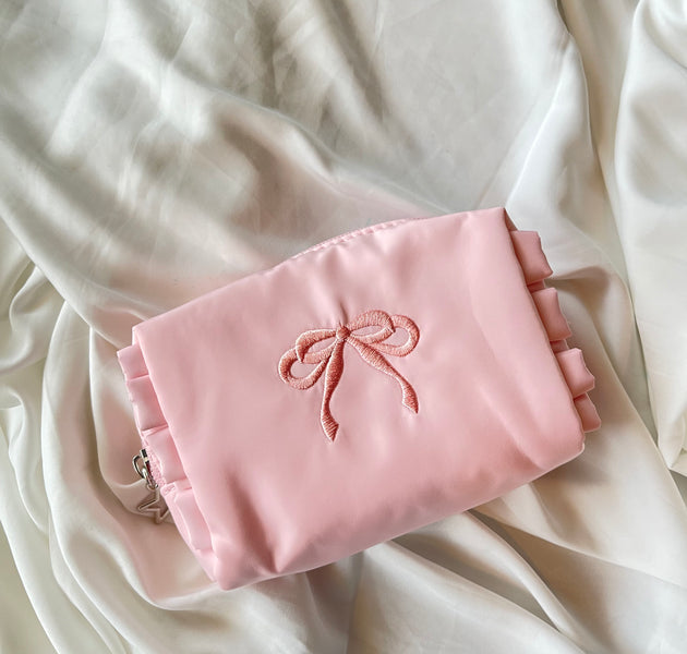 Pink bow makeup/skincare bag🎀