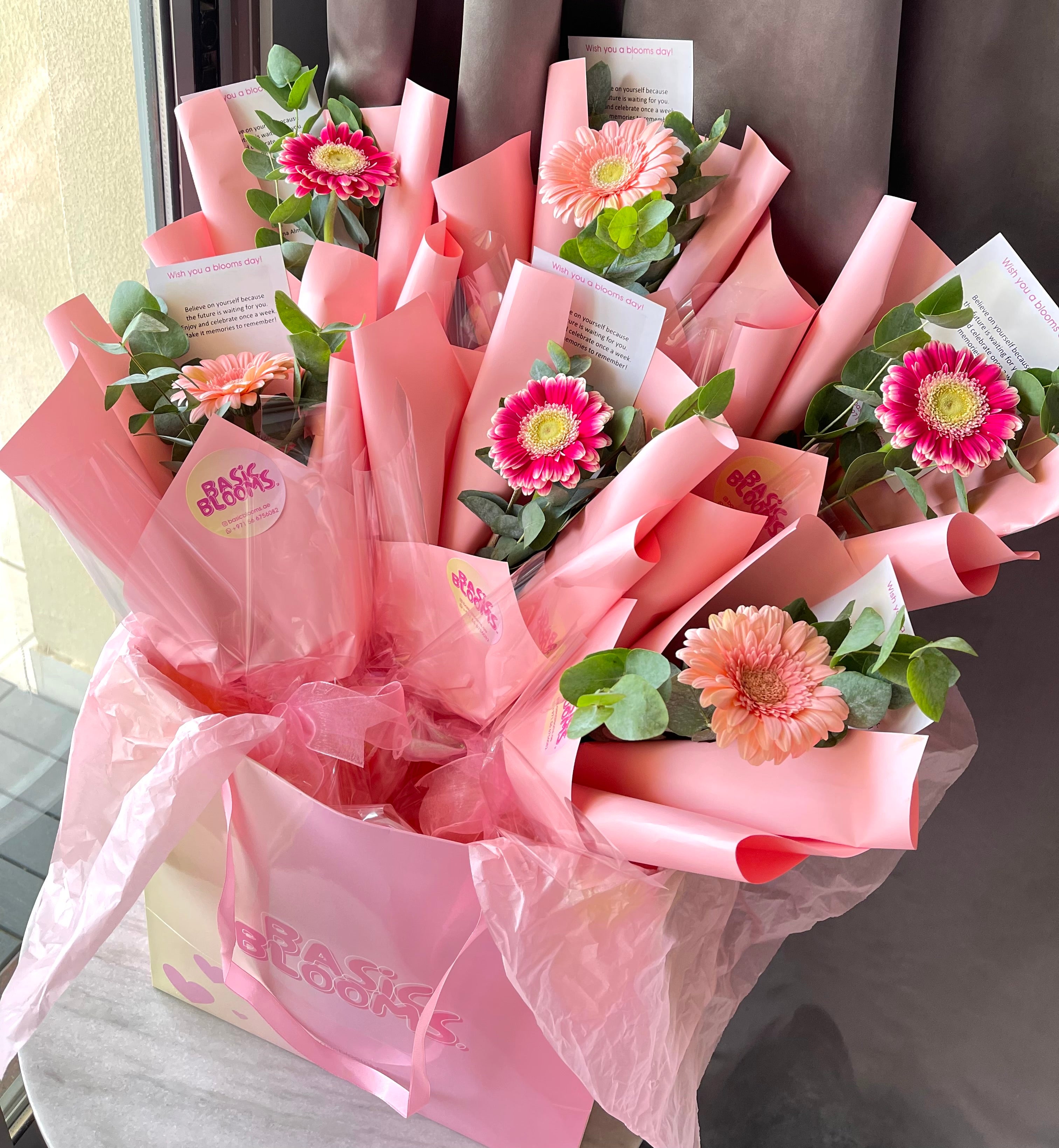 6 mini Gerbera Bouquet💕